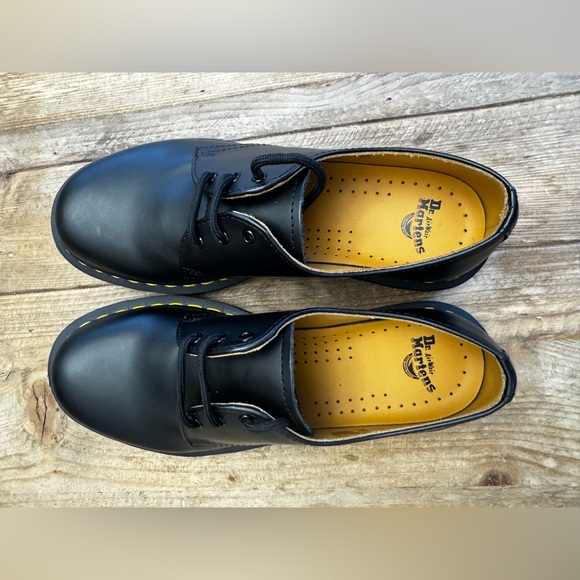 NEW Dr. Martens WOMEN'S SMOOTH LEATHER OXFORD SHOES Size 9  $140 - Picture 11 of 13